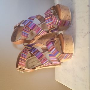 Womens 8.5 Chinese Laundry Sandals